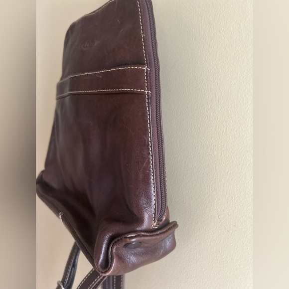 La Diva leather backpack - Picture 2 of 16